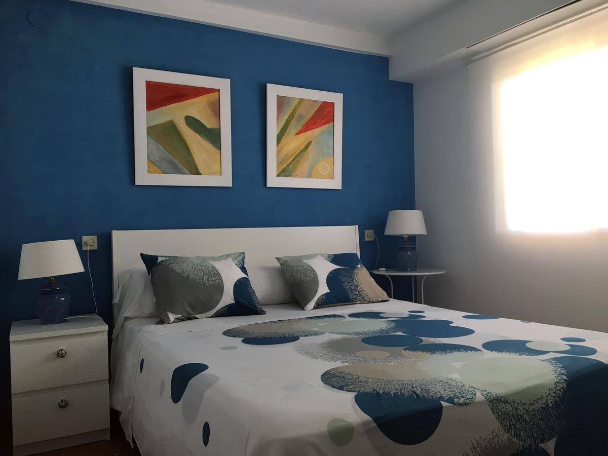 Apartamento Puigval Εξωτερικό φωτογραφία